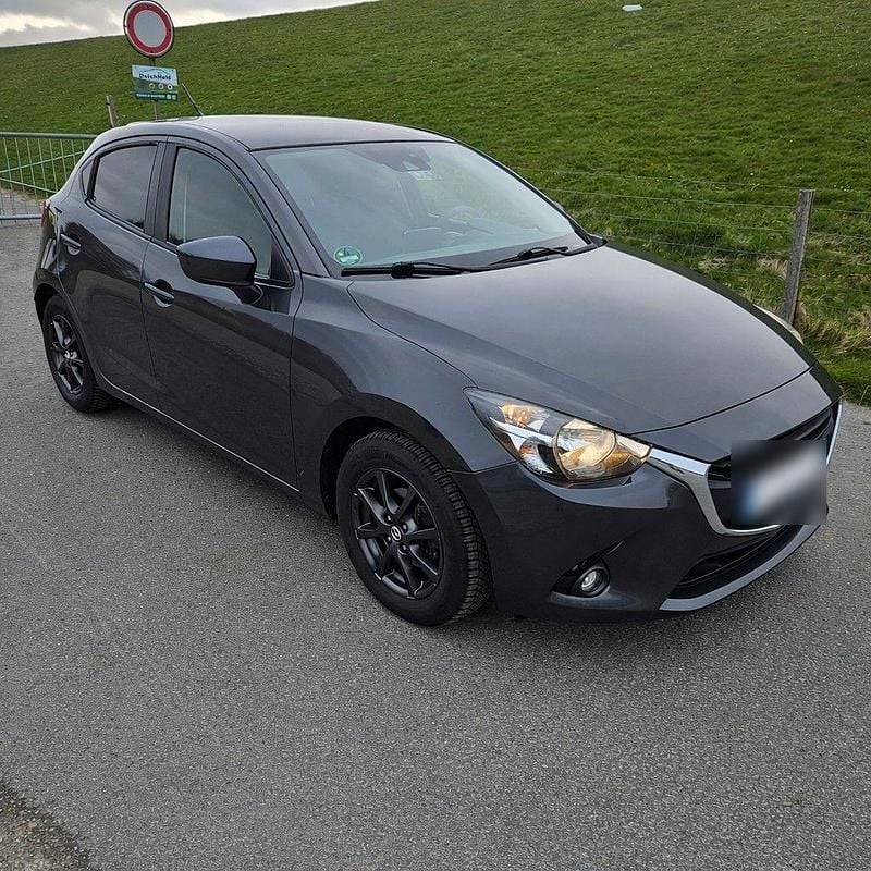 Gebraucht Mazda 2 Exclusive-Line 105 PS (77 kW) 2016 Grau Kleinwagen