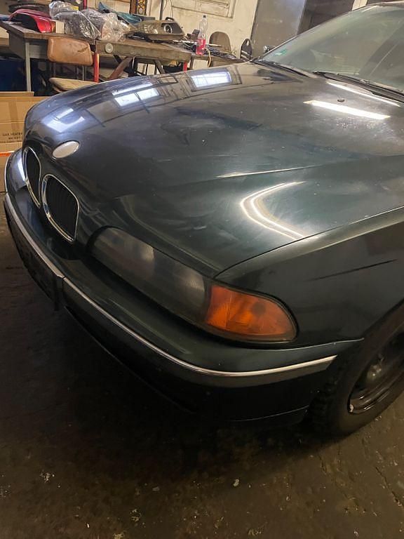 Gebraucht BMW 520 150 PS (110 kW) 1998 Limousine