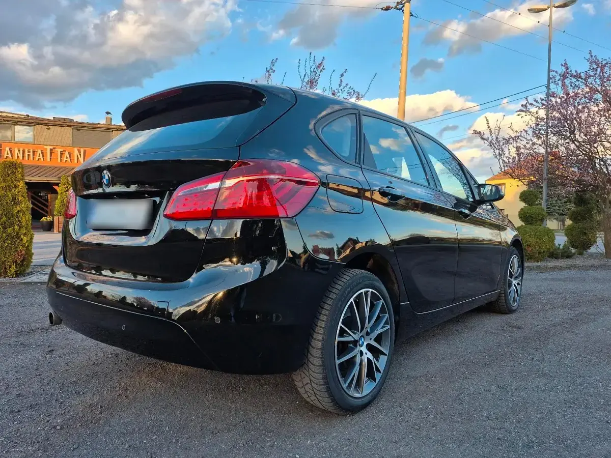 Gebraucht BMW 216 116 PS (85 kW) 2017 Schwarz Kombi