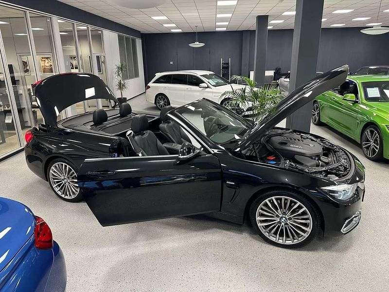 Gebraucht BMW 440 Luxury Line 326 PS (239 kW) 2018 Schwarz Cabrio