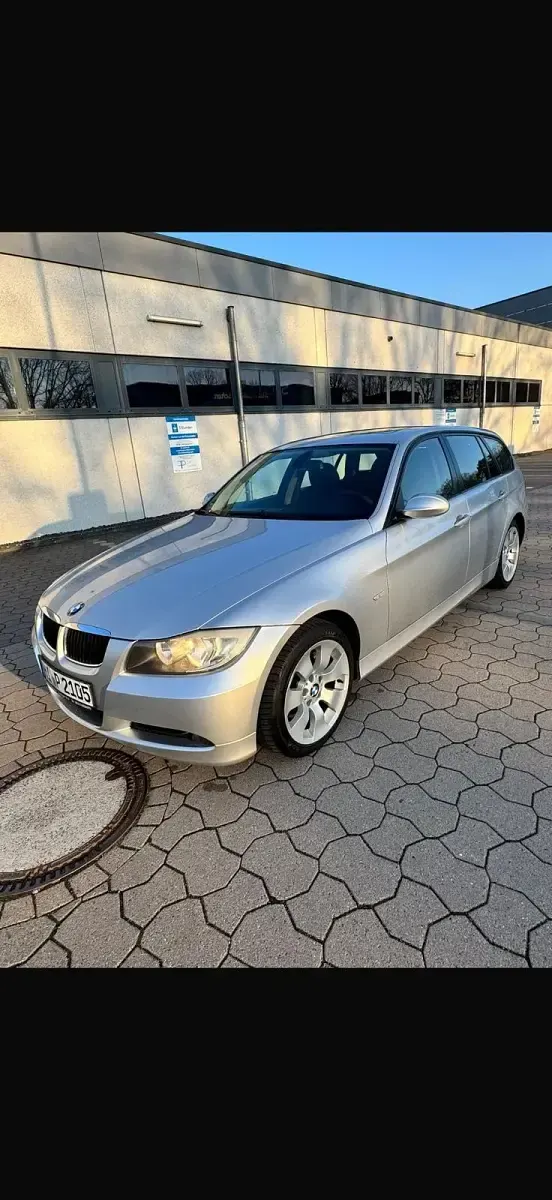 Gebraucht BMW 320 177 PS (130 kW) 2007 Silber Kombi
