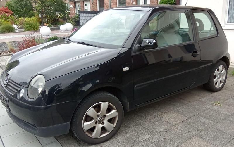 Schwarz Gebraucht 2000 VW Lupo Kleinwagen | 1.500 € (Etwas zu teuer) - Bild 1/4