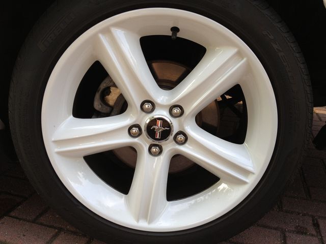 Gebraucht Ford Mustang 213 PS (156 kW) 2011 Weiß Cabrio