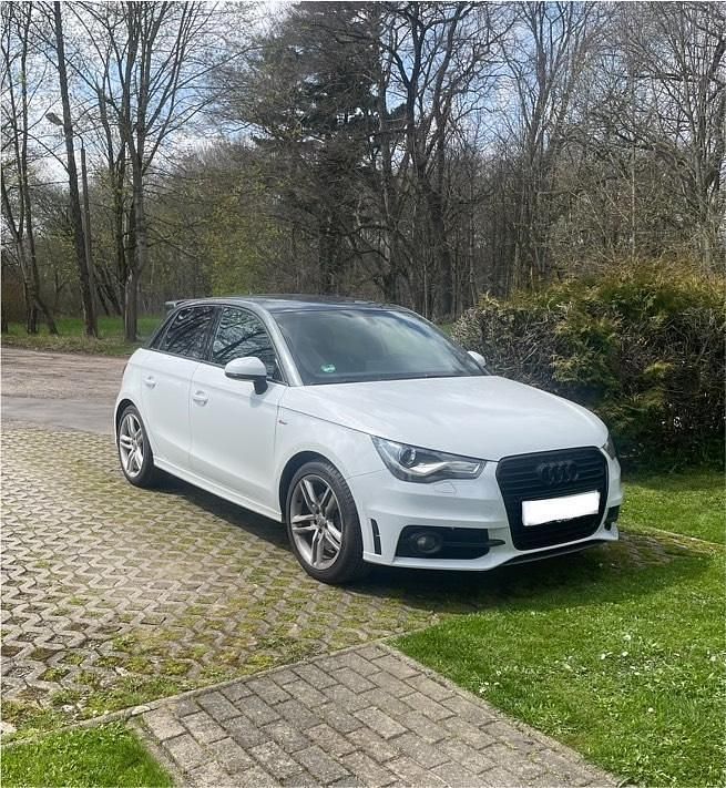 Gebraucht Audi A1 Sportback 122 PS (89 kW) 2013 Weiß Kleinwagen