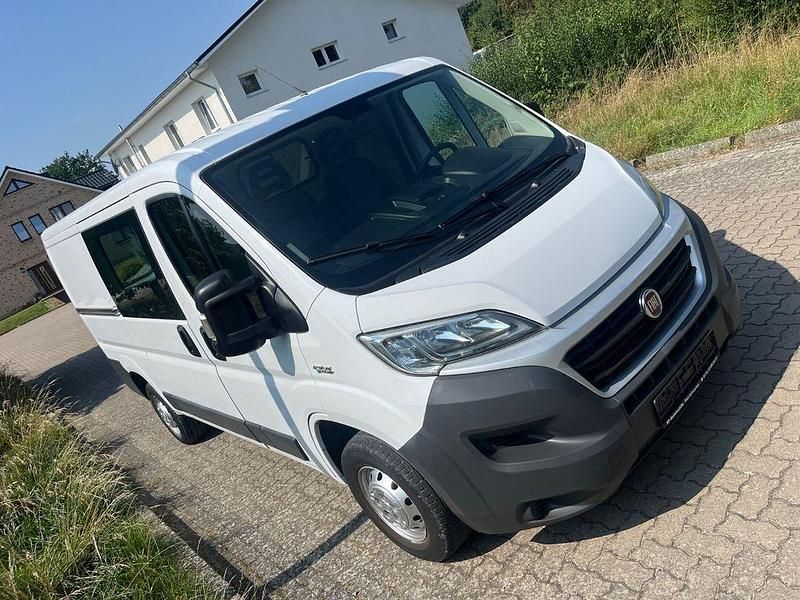 Gebraucht Fiat Ducato 136 PS (100 kW) 2015 Weiß Van