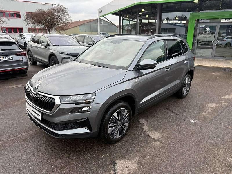 Grau Gebraucht 2022 Skoda Karoq Tour SUV | 28.990 € (Etwas zu teuer) - Bild 1/4