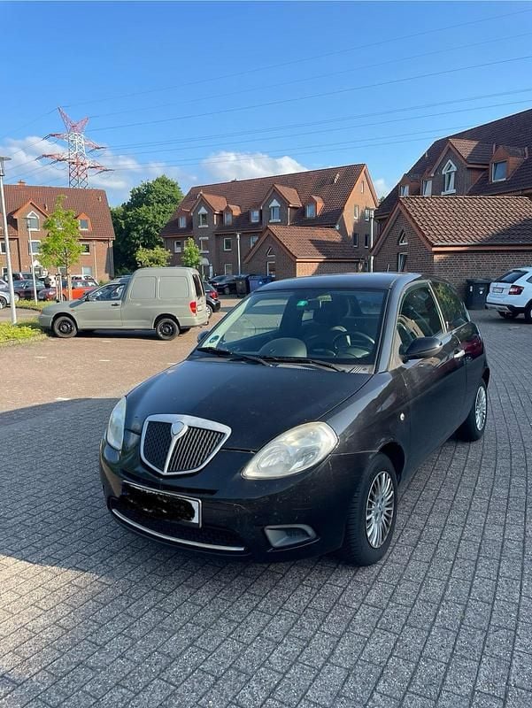 Schwarz Gebraucht 2006 Lancia Ypsilon Kleinwagen | 499 € (Superpreis) - Bild 1/4