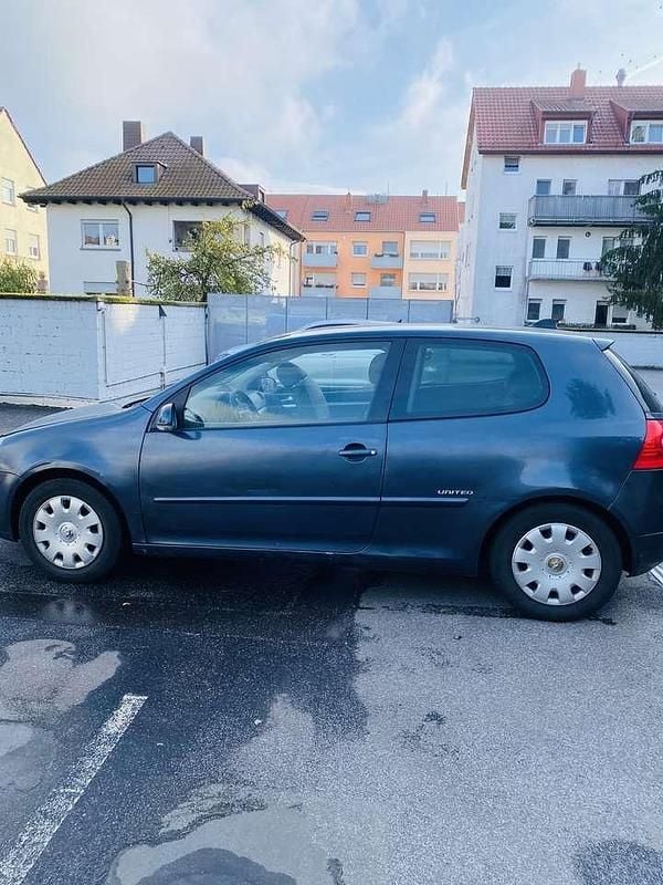 Gebraucht VW Golf VI 105 PS (77 kW) 2008 Kleinwagen