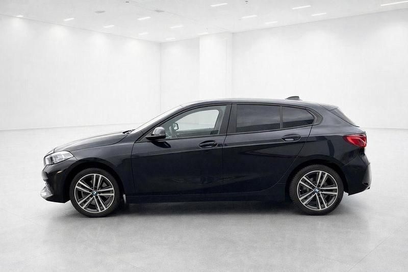 Gebraucht BMW 118 Advantage 140 PS (102 kW) 2020 Schwarz Kleinwagen