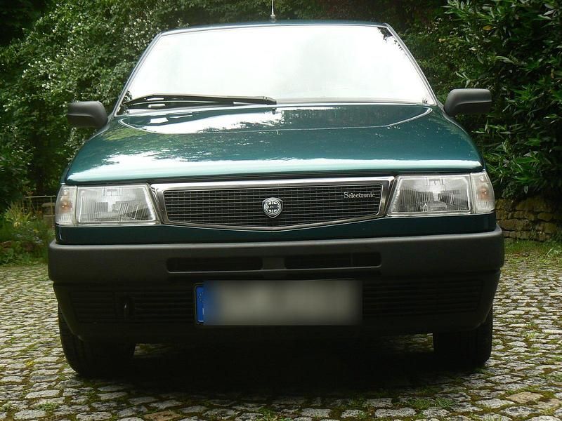 Grün Gebraucht 1994 Lancia Ypsilon Kleinwagen | 6.200 € - Bild 1/4
