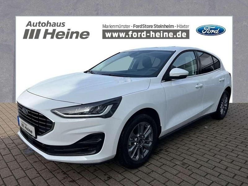 Frozen white Gebraucht 2023 Ford Focus Style Limousine | 21.950 € (Fairer Preis) - Bild 1/4