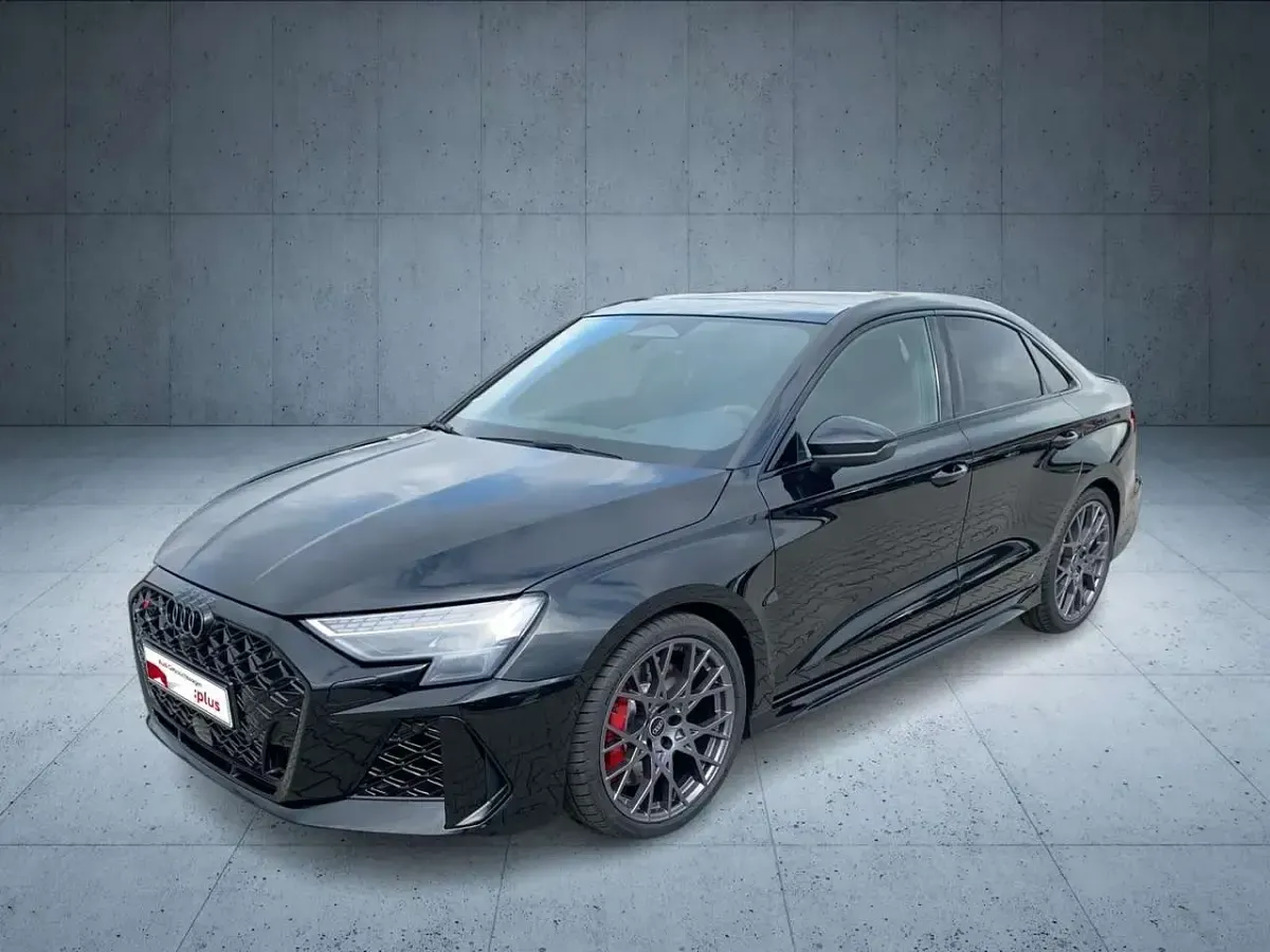 Gebraucht Audi RS3 Sport 400 PS (294 kW) 1990 Mythosschwarz metallic Limousine