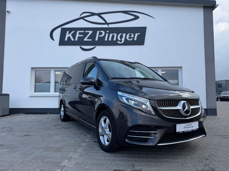 Grau Gebraucht 2020 Mercedes V300 Edition 1 Van / Kleinbus | 46.999 € (Guter Preis) - Bild 1/4