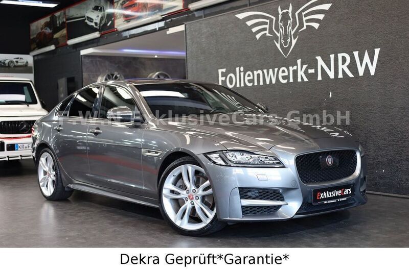 Grau Gebraucht 2016 Jaguar XF R-Sport Limousine | 16.290 € (Fairer Preis) - Bild 1/4
