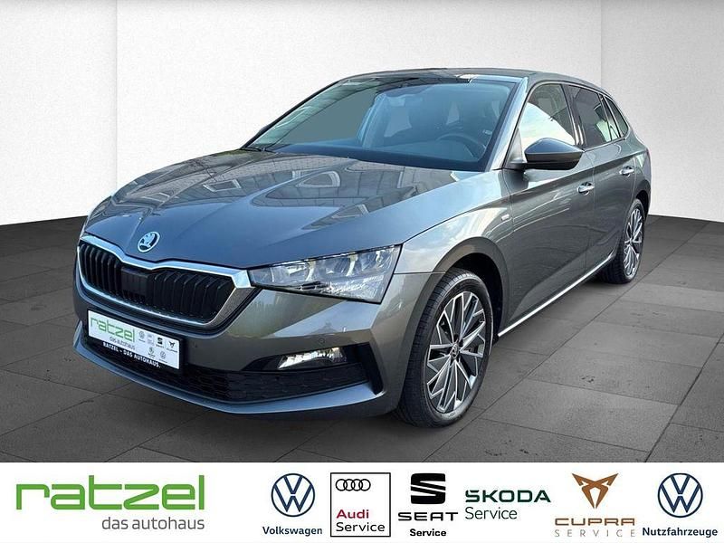 Grau Gebraucht 2022 Skoda Scala Tour Kleinwagen | 16.399 € (Fairer Preis) - Bild 1/4