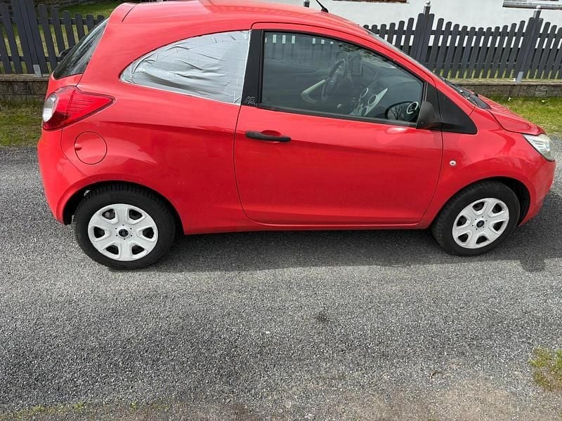 Gebraucht Ford Ka 70 PS (51 kW) 2009 Rot Kleinwagen