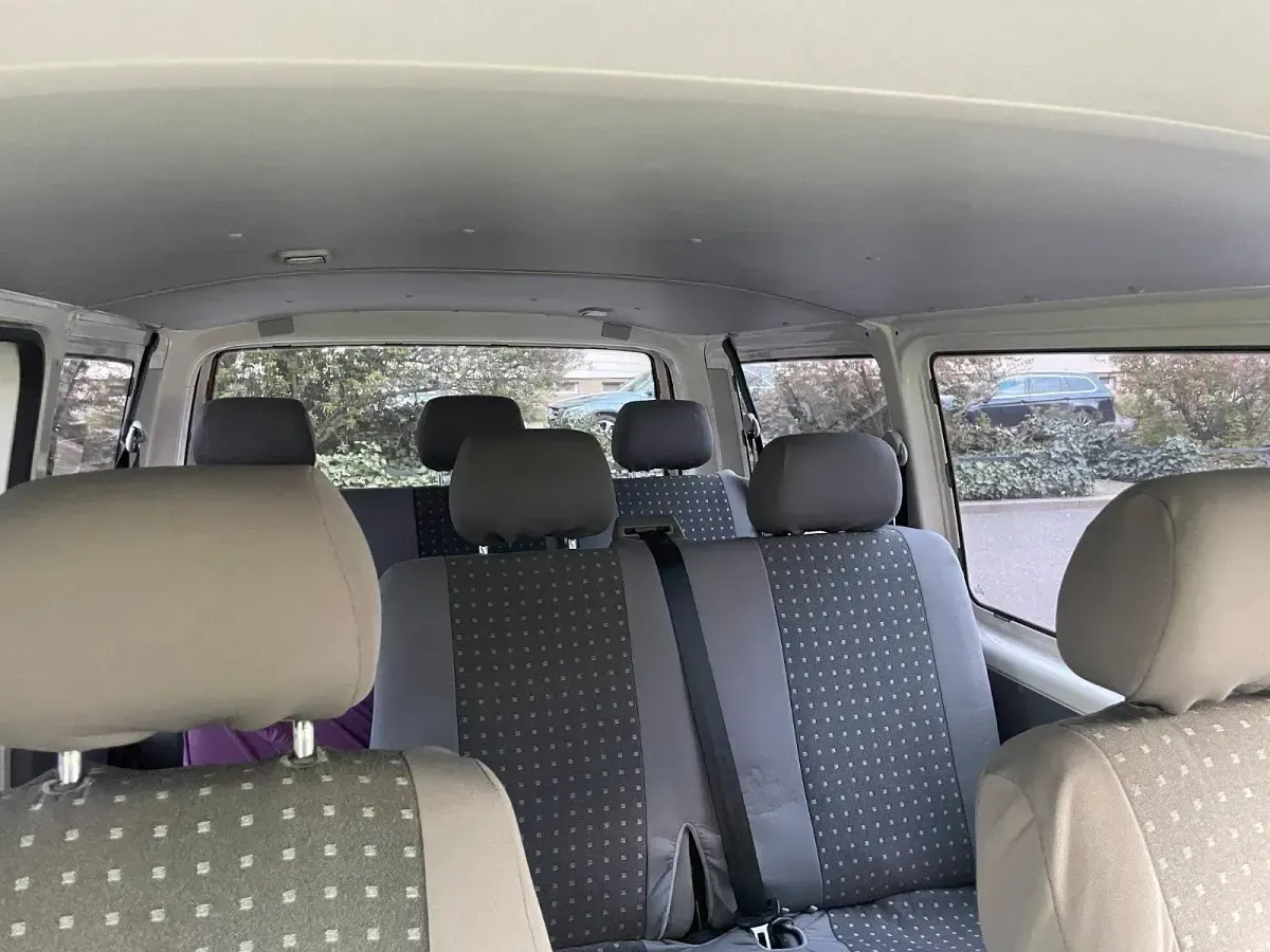 Gebraucht VW Transporter 102 PS (75 kW) 2007 Weiß Van