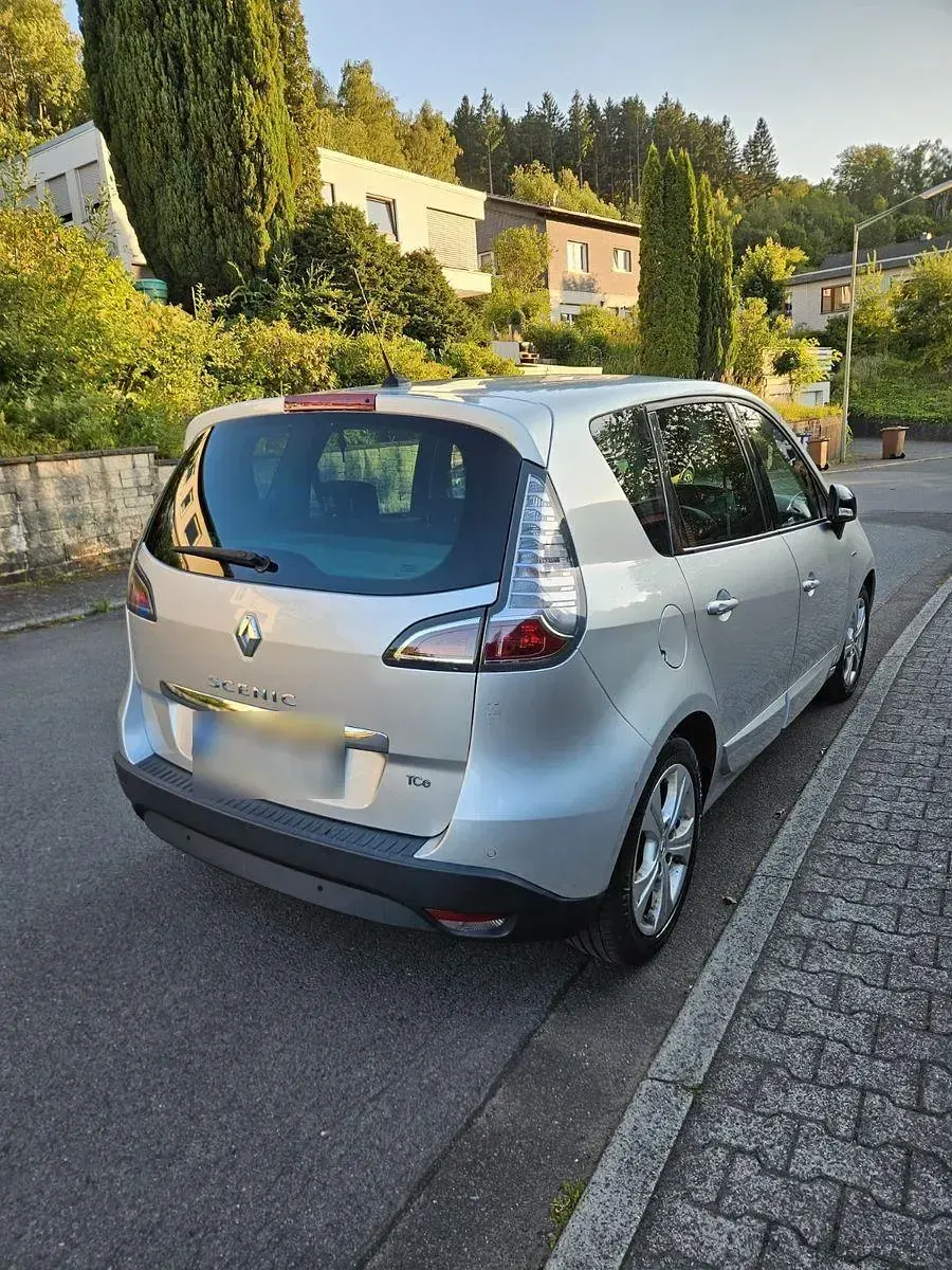 Gebraucht Renault Scénic III Bose Edition 131 PS (96 kW) 2012 Silber Van / Kleinbus