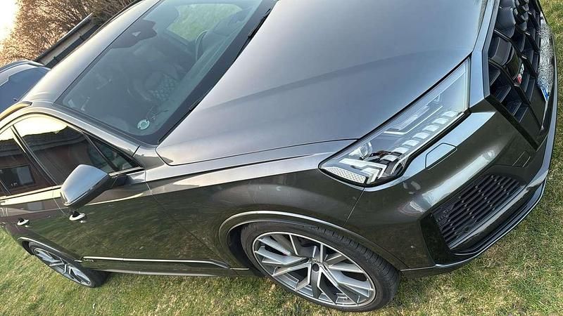 Gebraucht Audi SQ7 Design 435 PS (319 kW) 2020 Grau SUV
