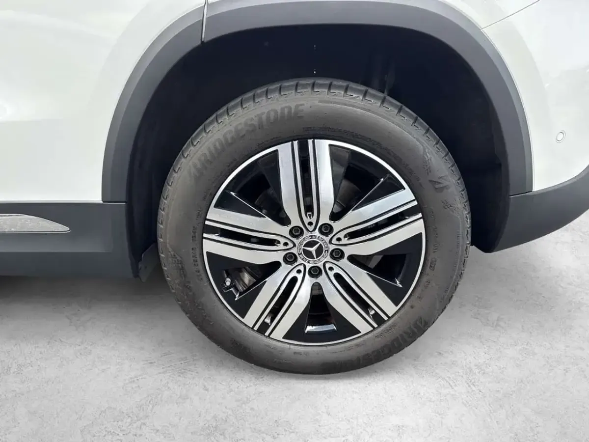 Gebraucht Mercedes EQA250 Progressive 139 kW (190 PS) 2021 Weiß SUV