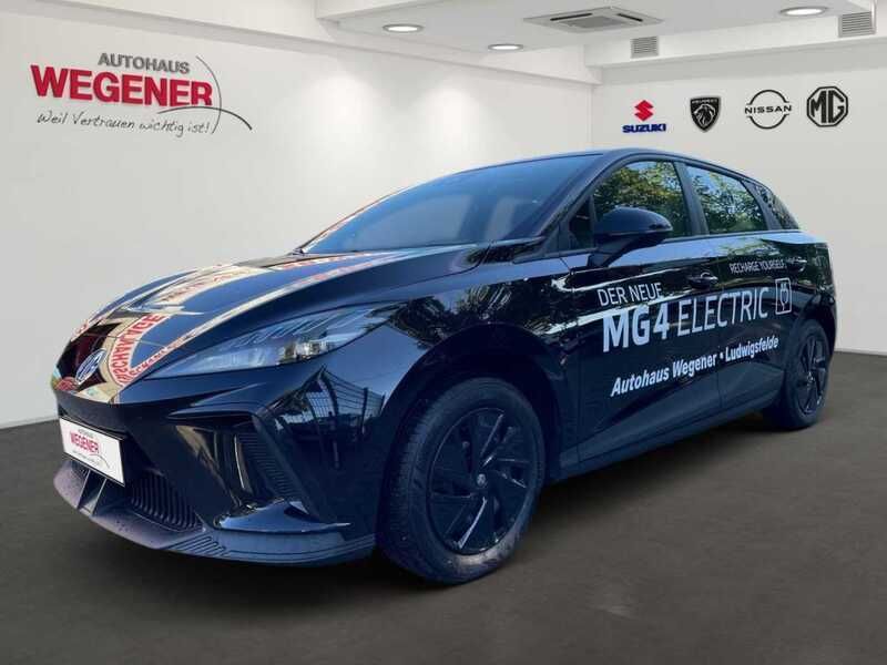 Pebble black Gebraucht 2022 MG MG4 EV Kleinwagen | 21.490 € (Etwas zu teuer) - Bild 1/4