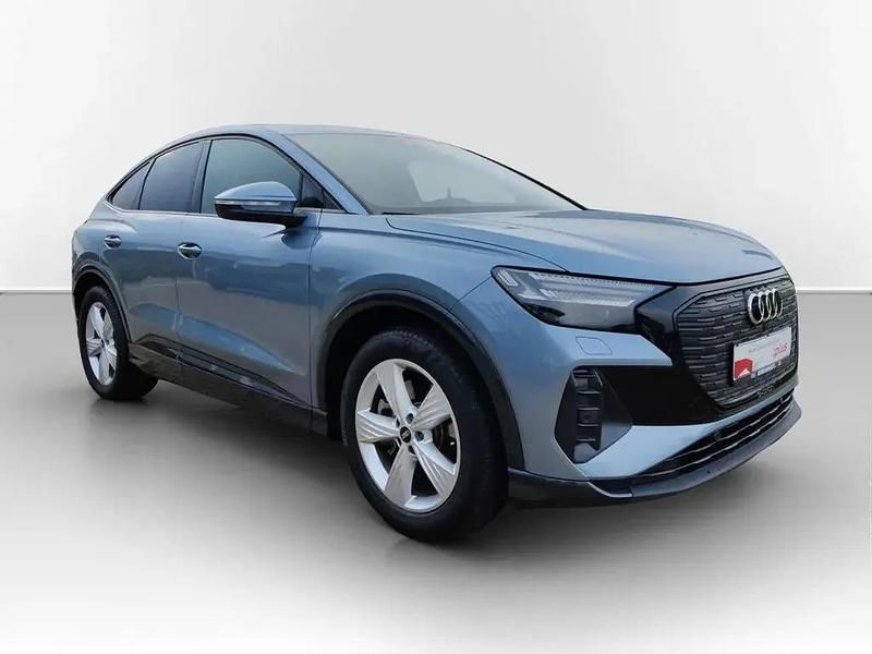 Gebraucht Audi Q4 Sportback e-tron Ambiente 219 kW (299 PS) 2022 Blau SUV