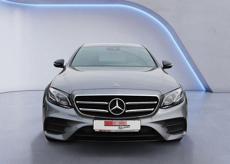 Gebraucht Mercedes E200 AMG line 184 PS (135 kW) 2018 Grau Limousine