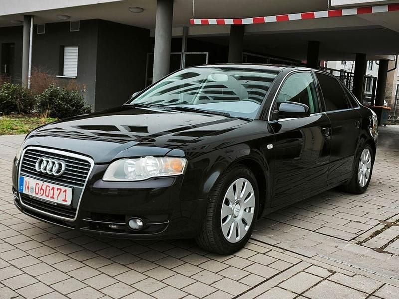 Gebraucht Audi A4 102 PS (75 kW) 2006 Schwarz Limousine