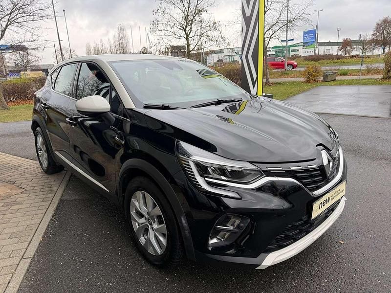 Gebraucht Renault Captur Intens 140 PS (102 kW) 2022 Schwarz gne + weiss qnw SUV