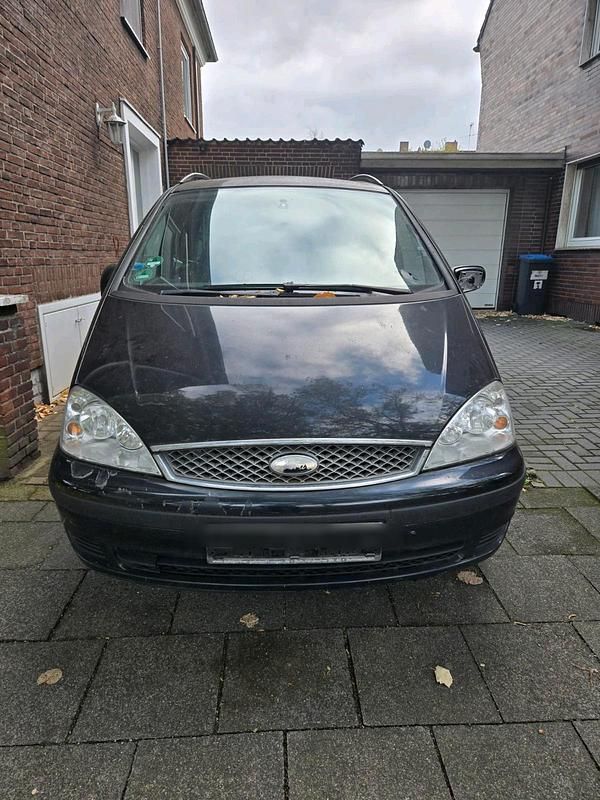 Schwarz Gebraucht 2005 Ford Galaxy Van / Kleinbus | 1.500 € (Guter Preis) - Bild 1/4