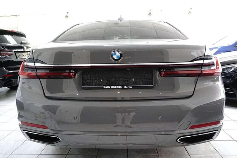 Second-hand BMW 740 Performance 320 CP (235 kW) 2020 Gri Berlinǎ