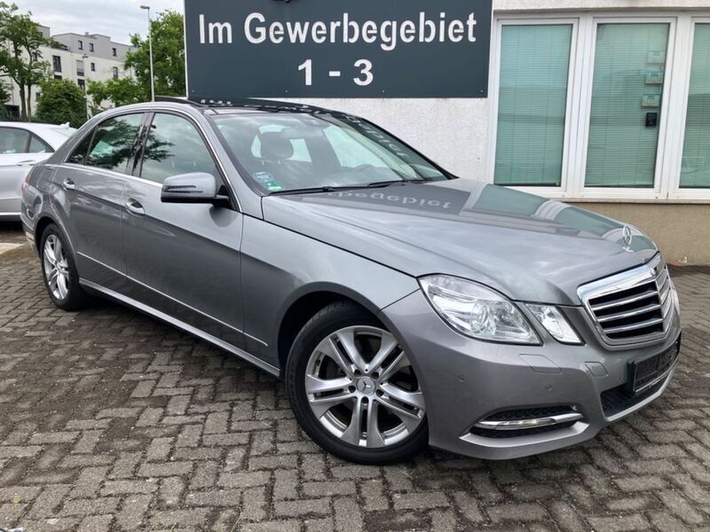 Silber Gebraucht 2013 Mercedes 350 Avantgarde Limousine | 12.900 € (Superpreis) - Bild 1/4