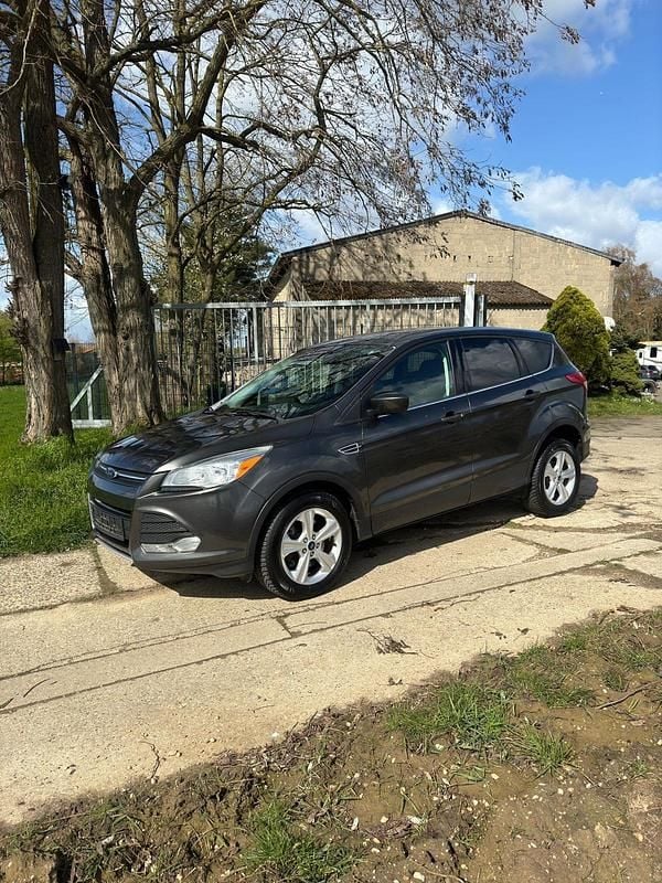 Gebraucht Ford Escape SE 180 PS (132 kW) 2016 Grau SUV