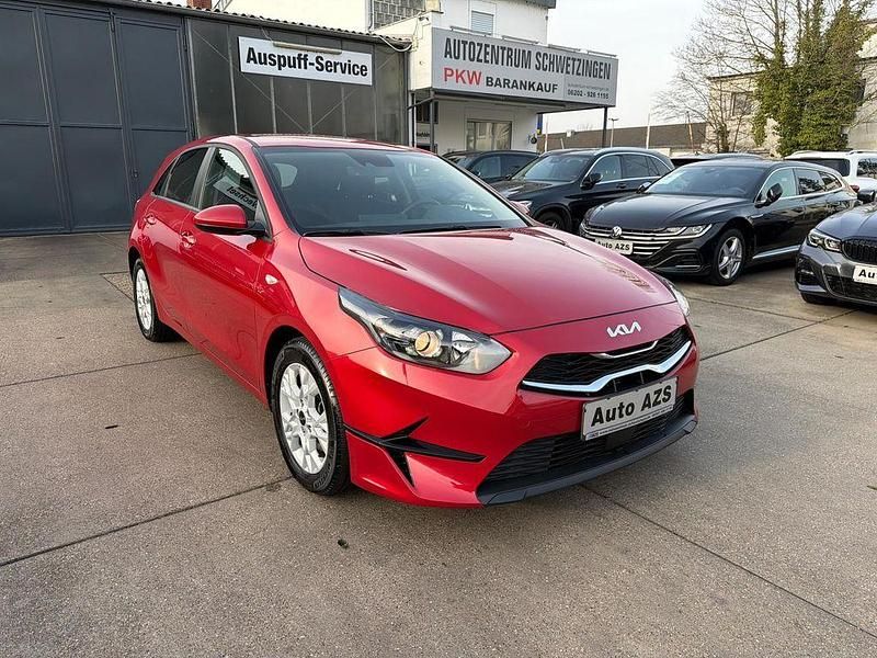 Gebraucht Kia Ceed 101 PS (74 kW) 2025 Rot Kleinwagen