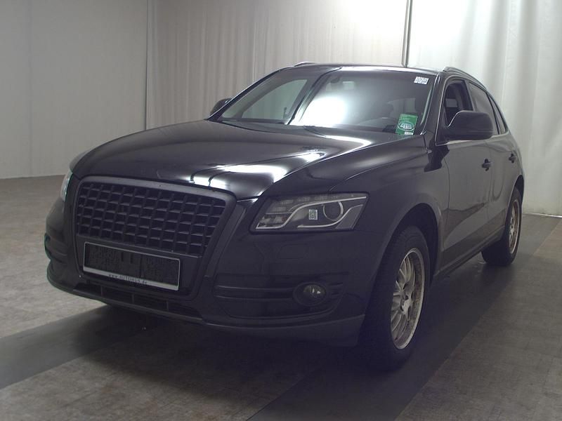Usado Audi Q5 Design 143 HP (105 kW) 2010 Preto SUV