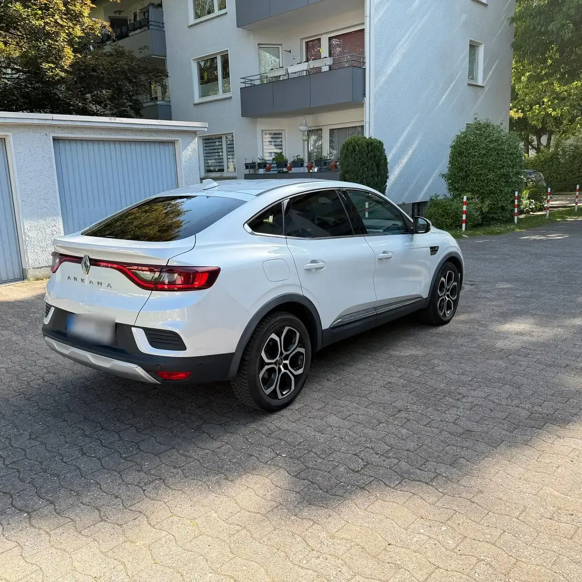 Gebraucht Renault Arkana Intens 140 PS (102 kW) 2021 Weiß SUV