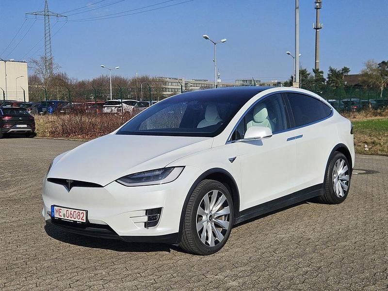 Gebraucht Tesla Model X 420 kW (572 PS) 2019 Weiß SUV