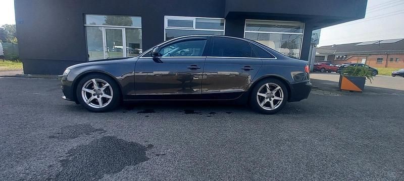 Schwarz Gebraucht 2008 Audi A4 Limousine | 3.450 € (Superpreis) - Bild 1/4