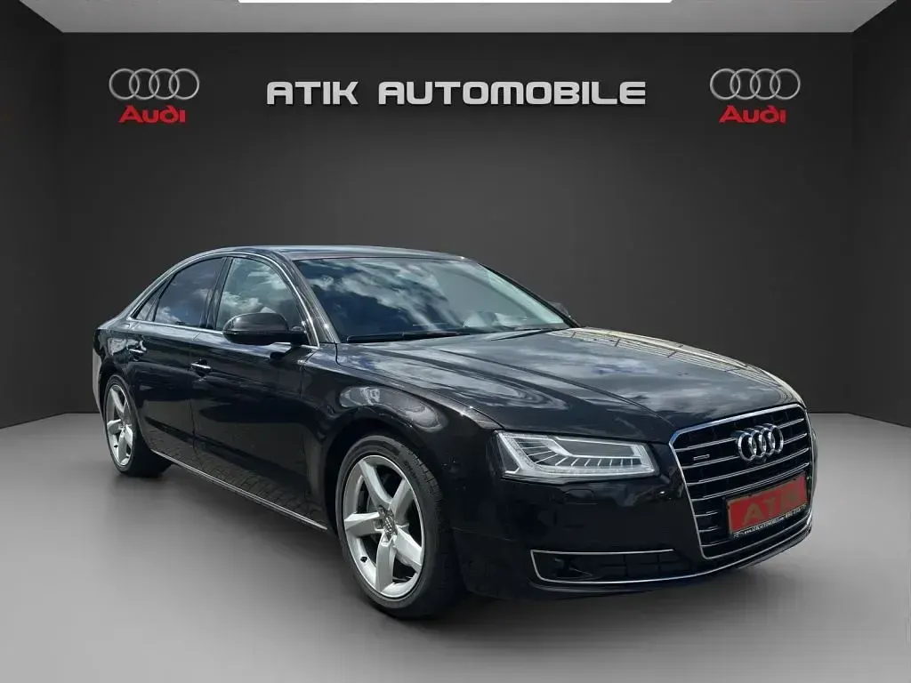 Gebraucht Audi A8 262 PS (192 kW) 2015 Havannaschwarz metal (metallic) Limousine