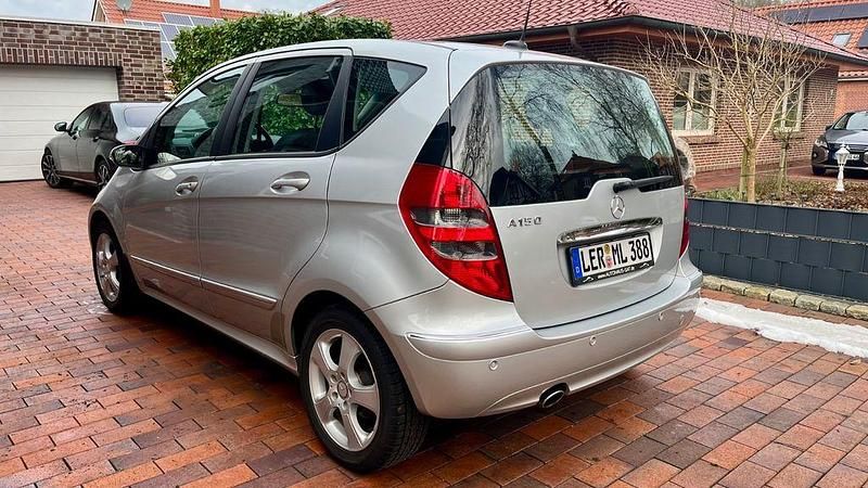 Gebraucht Mercedes A150 Avantgarde 95 PS (69 kW) 2007 Silber Van / Kleinbus