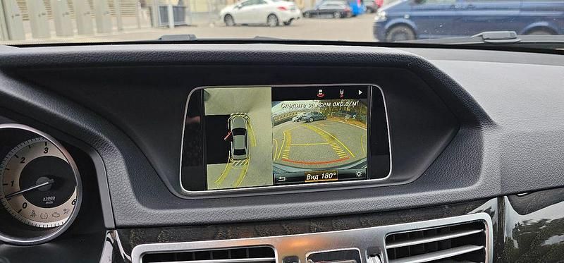 Gebraucht Mercedes E300 Avantgarde 231 PS (169 kW) 2015 Grau Limousine