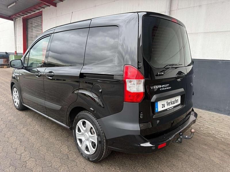 Gebraucht Ford Transit 75 PS (55 kW) 2019 Schwarz Van / Kleinbus