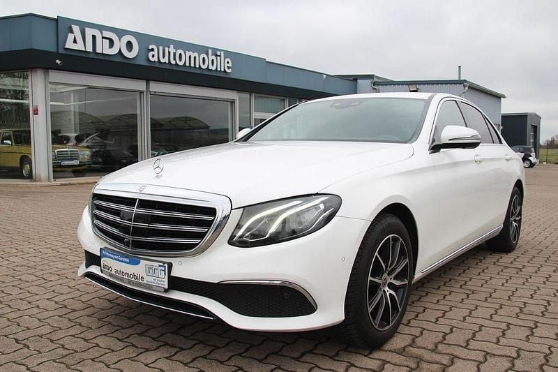 Gebraucht Mercedes E200 Exclusive 184 PS (135 kW) 2016 Weiß Limousine