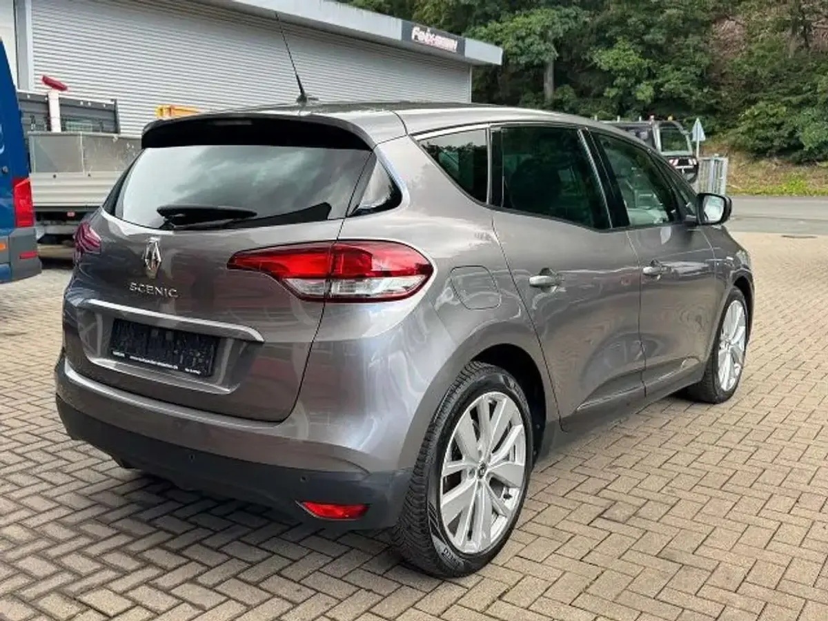 Gebraucht Renault Scénic IV LIMITED 120 PS (88 kW) 2019 Grau Van / Kleinbus