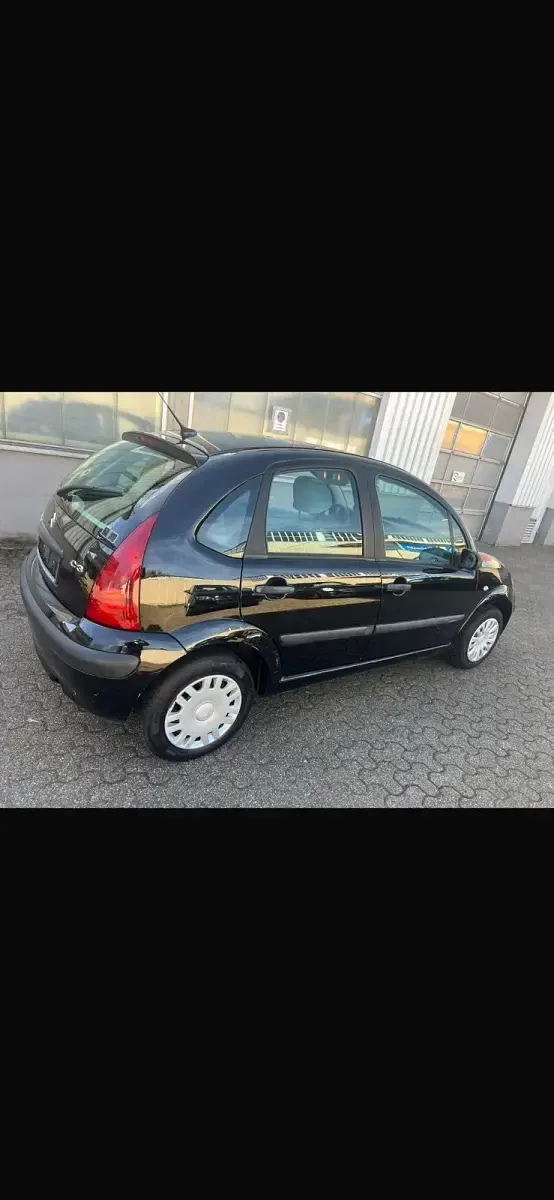 Gebraucht Citroën C3 71 PS (52 kW) 2002 Schwarz Kleinwagen