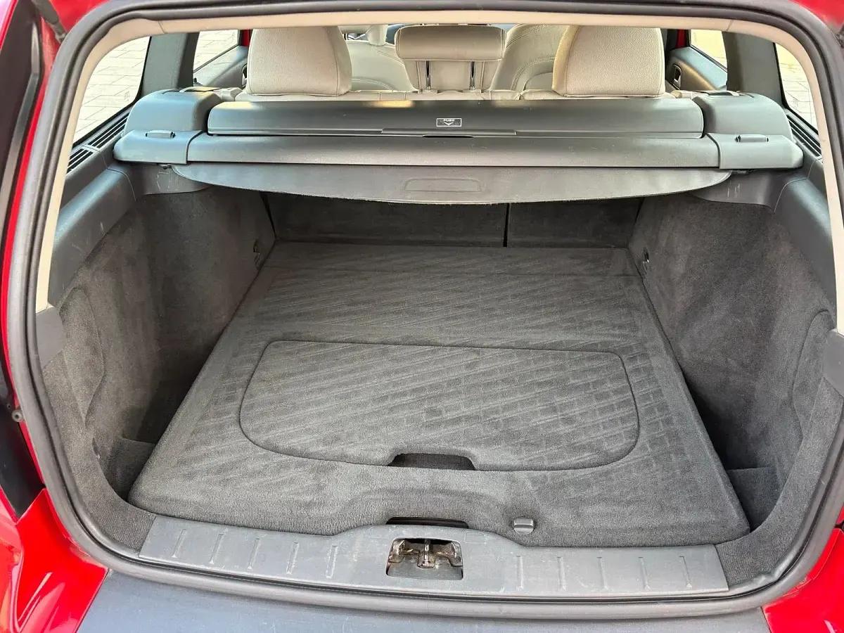 Gebraucht Volvo V50 180 PS (132 kW) 2006 Rot Kombi