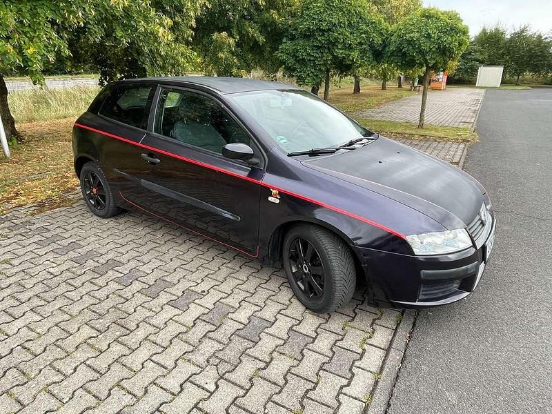 Gebraucht 2002 Fiat Stilo Dynamic Limousine | 2.250 € (Teuer) - Bild 1/4