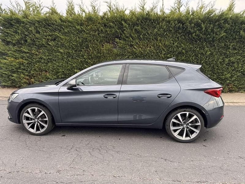 Gebraucht Seat Leon FR 150 PS (110 kW) 2023 Grau Kleinwagen