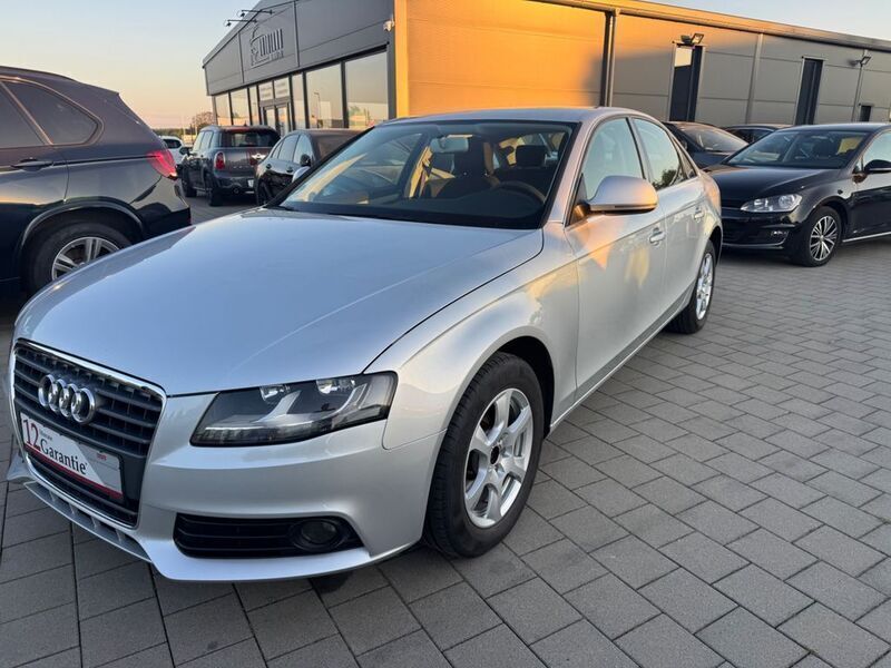 Gebraucht Audi A4 Attraction 160 PS (117 kW) 2008 Silber Limousine