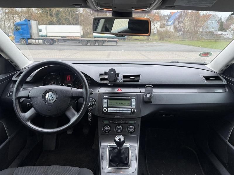 Gebraucht VW Passat 140 PS (102 kW) 2007 Schwarz Limousine
